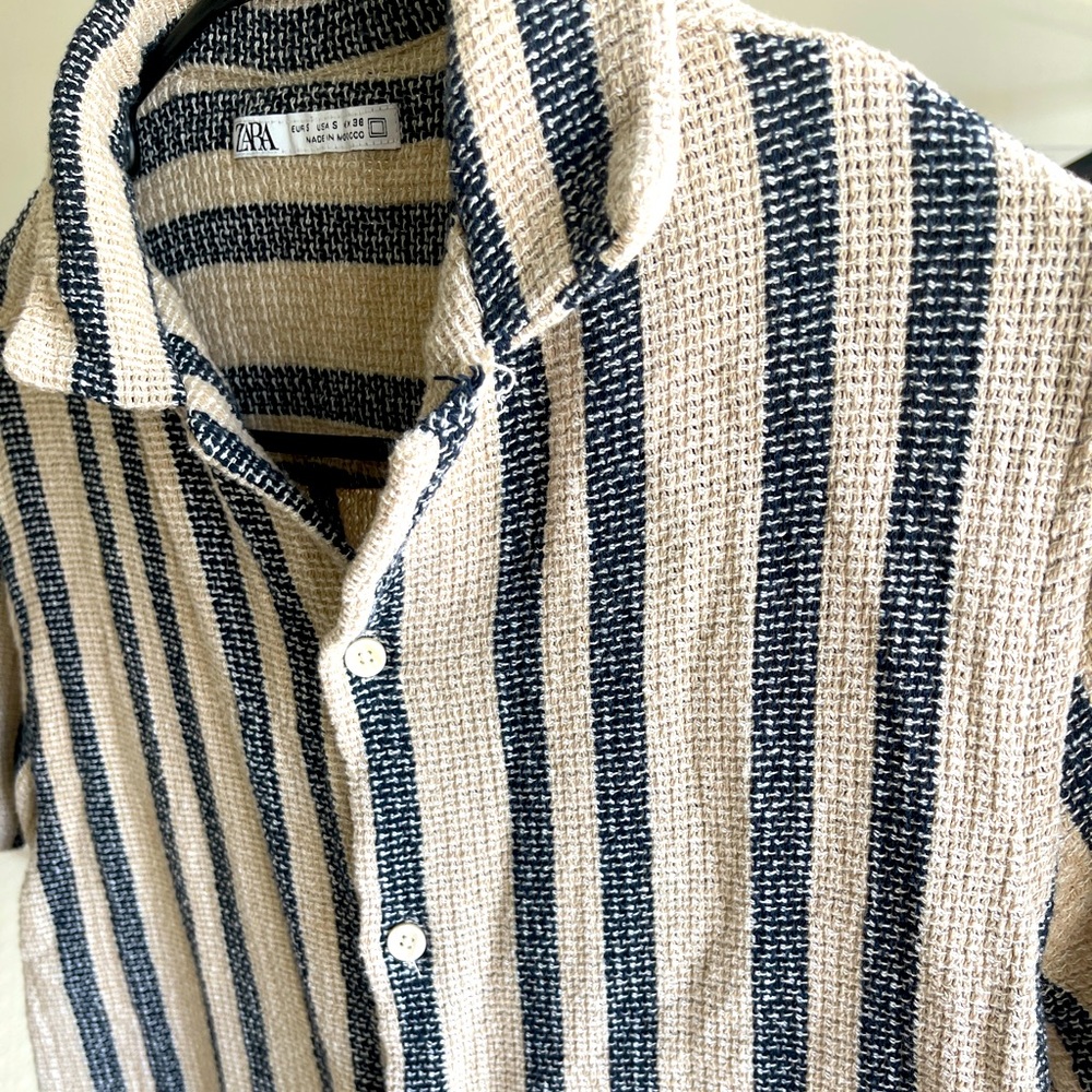 Strip shirt